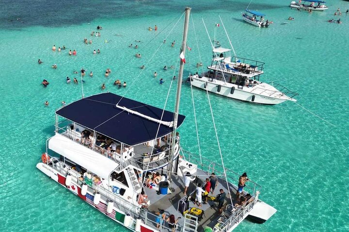 Fiesta Frente al Mar — 7 DIC